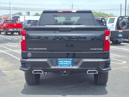 2025 Chevrolet Silverado 1500 Custom Trail Boss