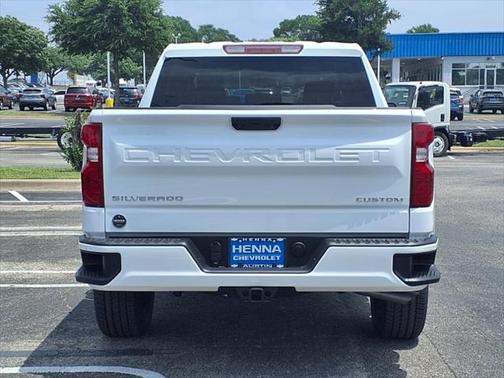 2025 Chevrolet Silverado 1500 Custom