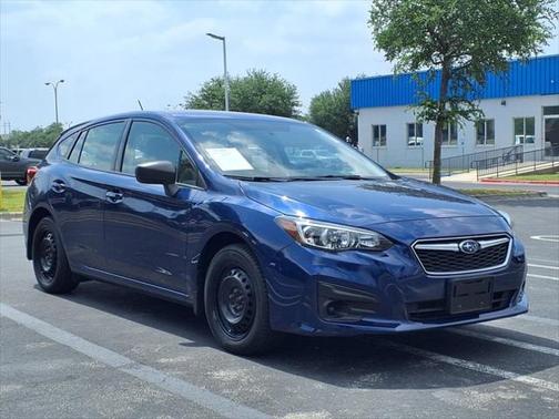 2017 Subaru Impreza 2.0i