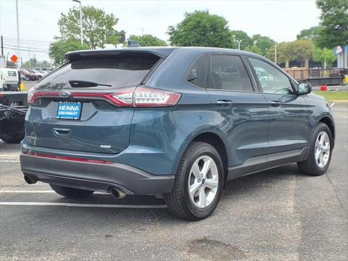 2016 Ford Edge SE