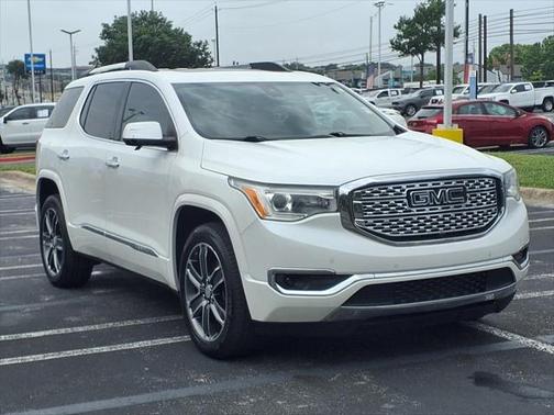 2019 GMC Acadia Denali