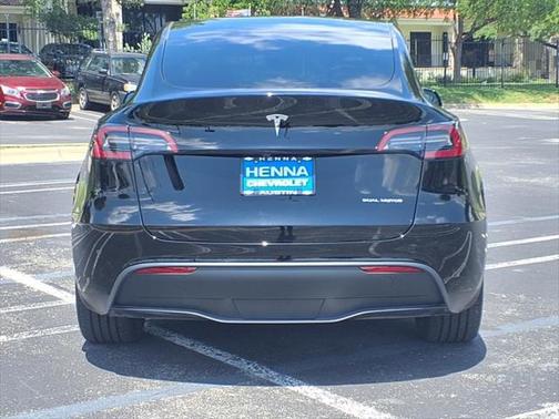 2025 Tesla Model Y Long Range Dual Motor All-Wheel Drive