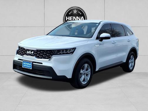 Glacial White Pearl 2023 Kia Sorento LX