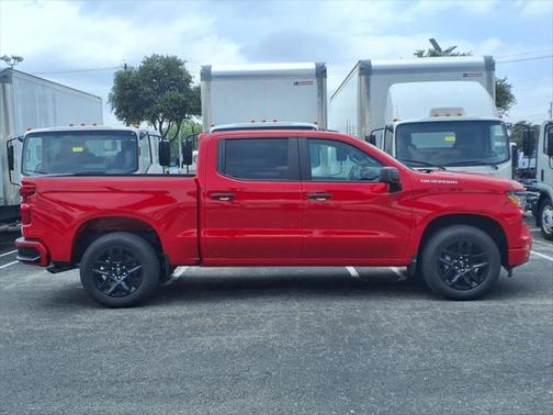 2025 Chevrolet Silverado 1500 Custom