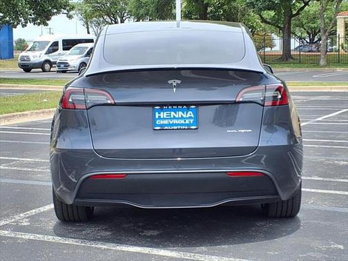 2021 Tesla Model Y Long Range Dual Motor All-Wheel Drive