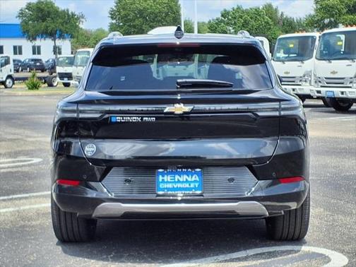 2025 Chevrolet Equinox EV LT
