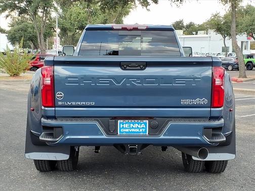 2026 Chevrolet Silverado 3500 High Country