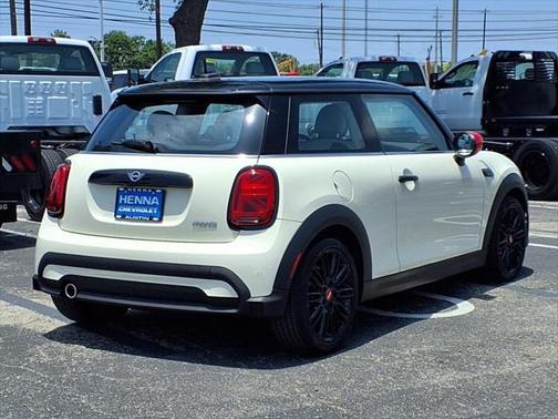 2023 MINI Hardtop Cooper