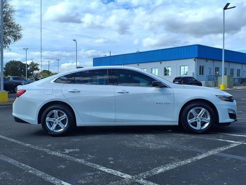 2022 Chevrolet Malibu 1LS