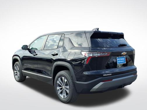Mosaic Black Metallic 2026 Chevrolet Equinox 1LT