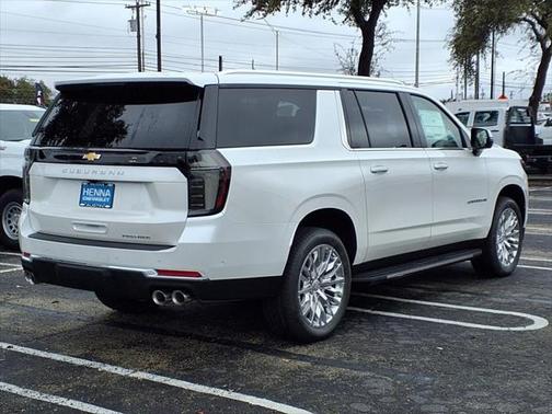 2025 Chevrolet Suburban Premier