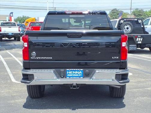 2025 Chevrolet Silverado 1500 LTZ