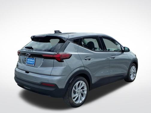 Sterling Gray Metallic 2027 Chevrolet Bolt LT FWD