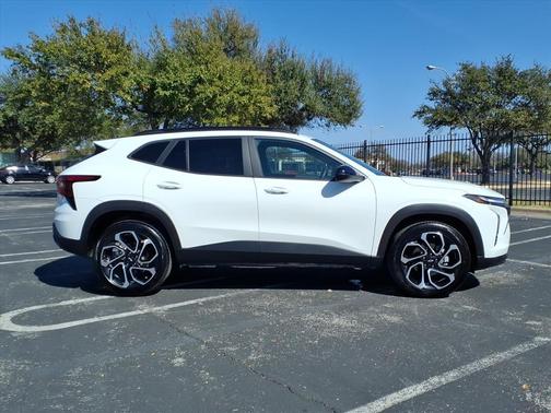 2025 Chevrolet Trax FWD 2RS