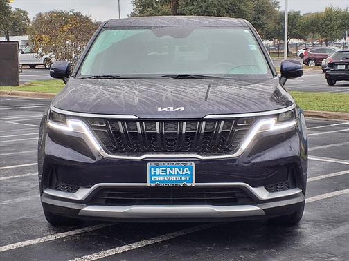 2024 Kia Carnival LX