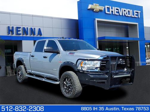 2022 RAM 2500 Tradesman Crew Cab 4x4 6'4' Box