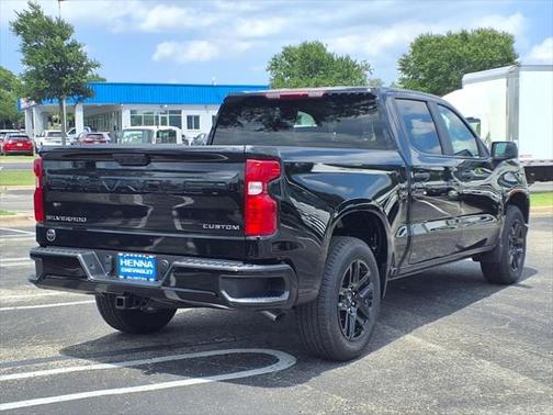 2025 Chevrolet Silverado 1500 Custom