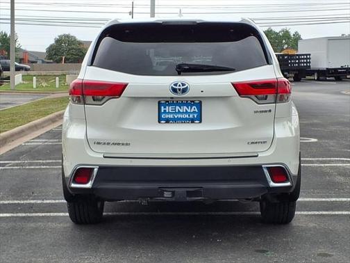 2018 Toyota Highlander Hybrid Platinum
