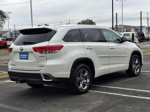 2018 Toyota Highlander Hybrid Platinum