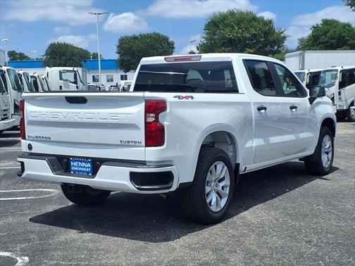 2025 Chevrolet Silverado 1500 Custom