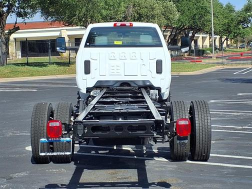 2024 Chevrolet Silverado 1500 1WT