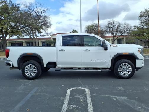 2020 GMC Sierra 2500 Denali