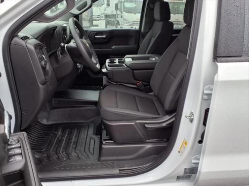 2025 Chevrolet Silverado 1500 Base