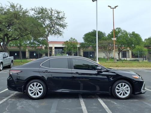 Midnight Black Metallic 2024 Toyota Camry LE