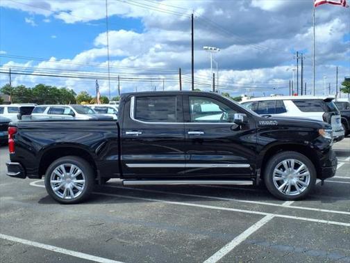 2025 Chevrolet Silverado 1500 High Country