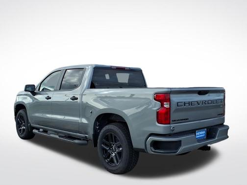 Sterling Gray Metallic 2026 Chevrolet Silverado 1500 Custom