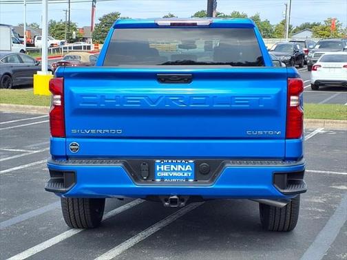 2025 Chevrolet Silverado 1500 Custom