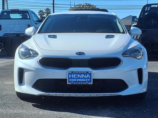 2018 Kia Stinger Base