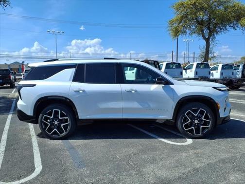 2025 Chevrolet Traverse High Country