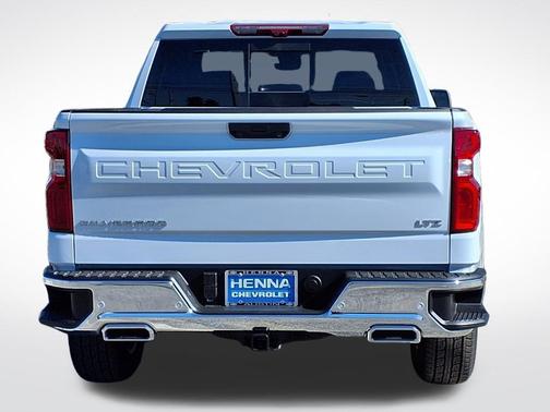 Polar White Tricoat 2026 Chevrolet Silverado 1500 LTZ