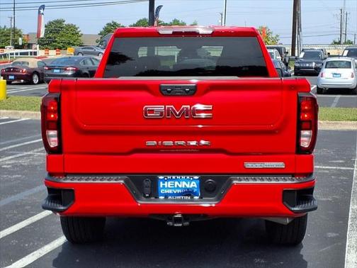 2024 GMC Sierra 1500 Elevation