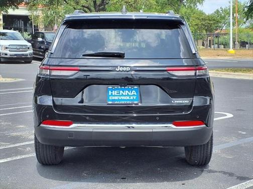 2023 Jeep Grand Cherokee Laredo