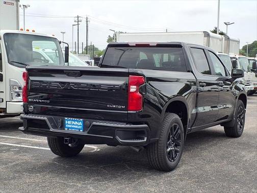 2025 Chevrolet Silverado 1500 Custom