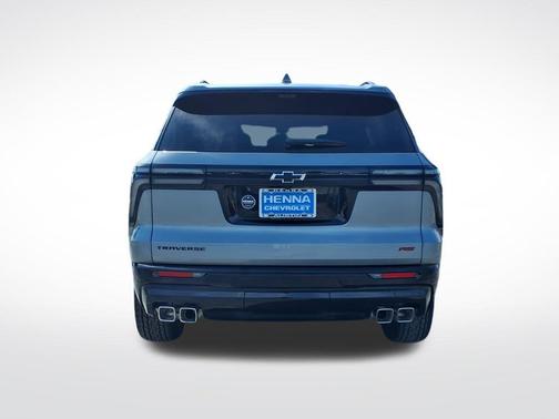 Sterling Gray Metallic 2026 Chevrolet Traverse RS