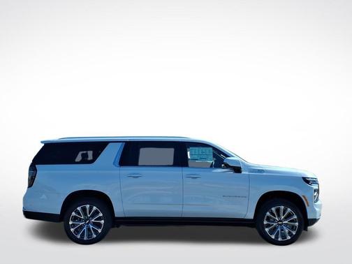 Polar White Tricoat 2026 Chevrolet Suburban High Country, 4WD