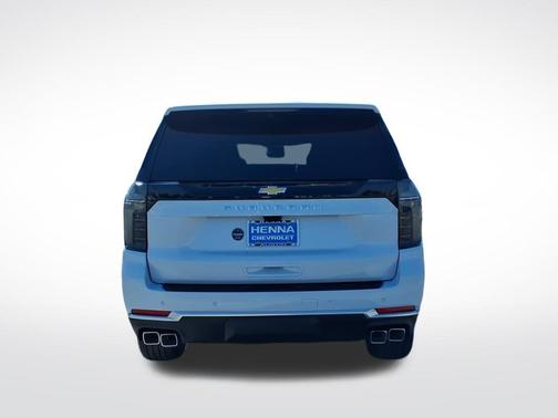 Polar White Tricoat 2026 Chevrolet Suburban High Country, 4WD
