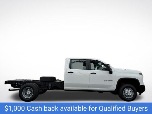 Summit White 2026 Chevrolet Silverado 3500 WT
