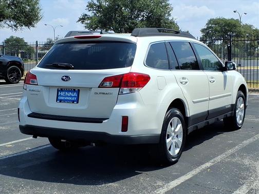 2012 Subaru Outback 2.5i Limited