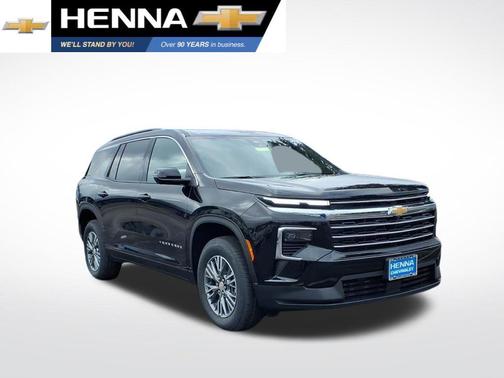 Mosaic Black Metallic 2026 Chevrolet Traverse LT