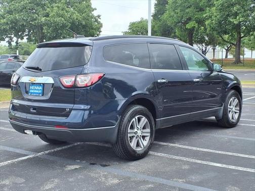 2017 Chevrolet Traverse 2LT