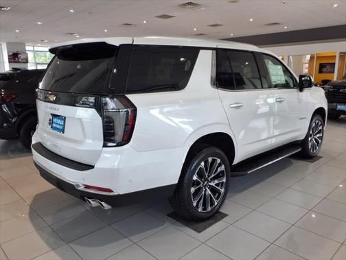 2025 Chevrolet Tahoe 4WD High Country