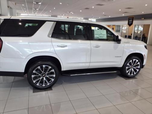 2025 Chevrolet Tahoe 4WD High Country