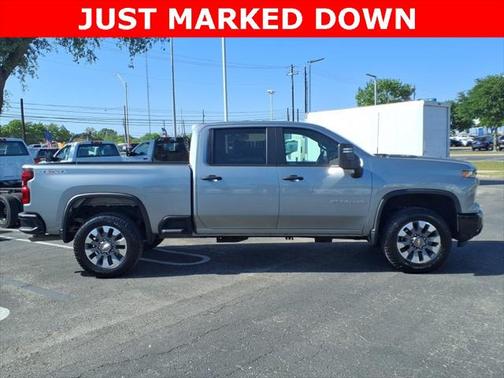 2024 Chevrolet Silverado 2500 Custom