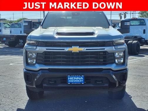 2024 Chevrolet Silverado 2500 Custom