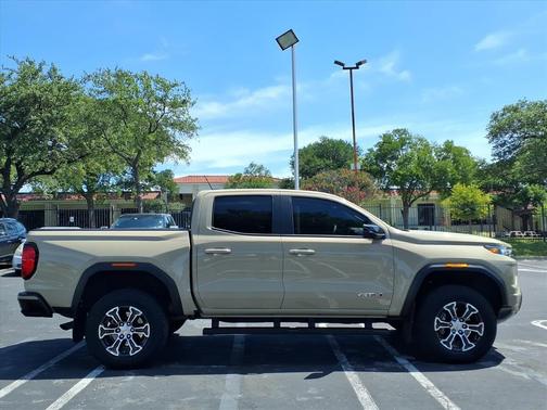 Desert Sand Metallic 2023 GMC Canyon AT4
