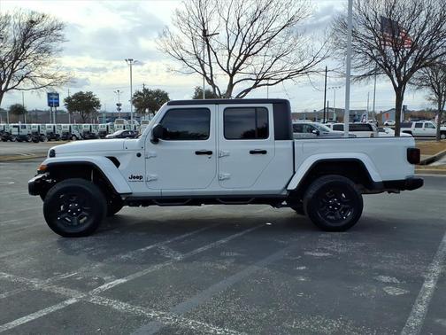 2024 Jeep Gladiator Sport S